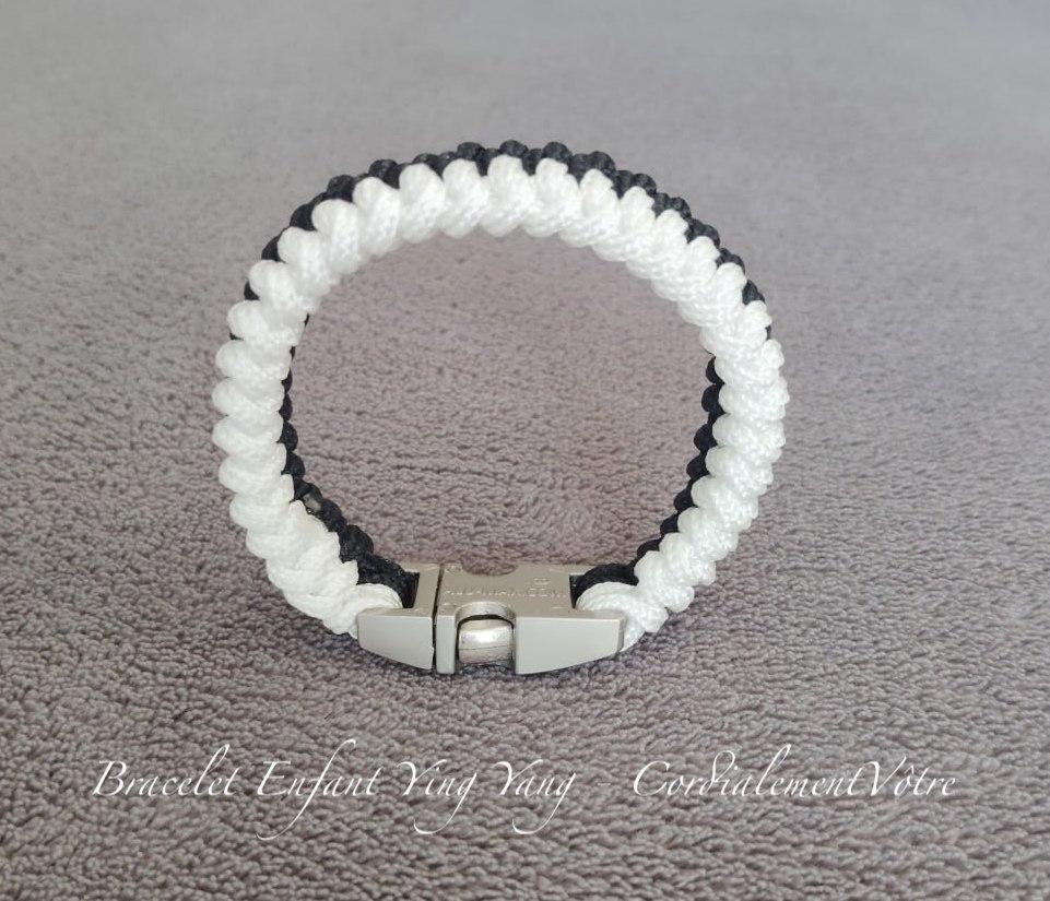 Bracelet ying yang noir et blanc cordialementvo tre 2